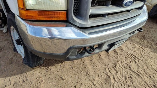 1999-2004 Ford F250 Super Duty Chrome Front Bumper With Brackets Assembly Oem
