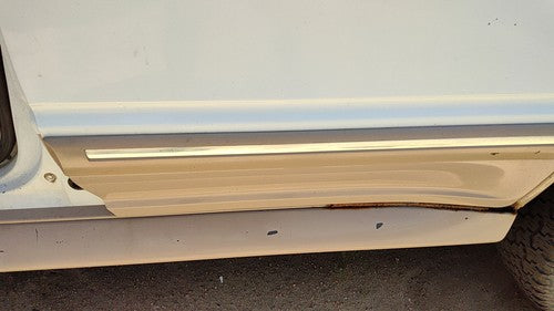 1993 Ford Explorer Driver Left Rear Moulding From Door Oem Back Trim Strip White