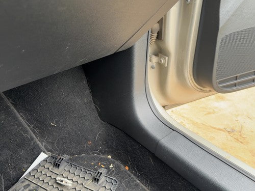2011-2018 Volkswagen Jetta RH Kick Panel Trim