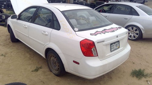 2005-2008 Suzuki Forenza Fuel Door Lid Gas Flap Oem White 6485085Z02