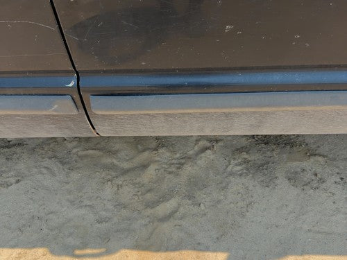2002-2007 Dodge Ram 1500 Passenger Right Front Moulding From Door Oem 5Hc48Gw7Ab