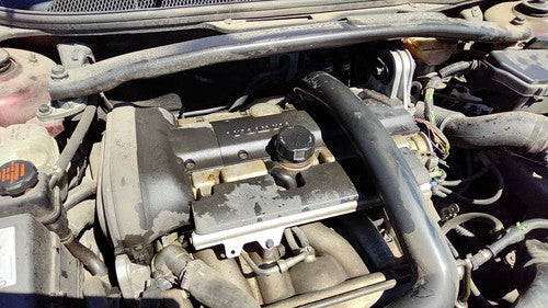 2001 Volvo V70 Xc Valve Cover Oem 2.4L Turbo
