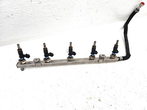 2012-2014 Vw Passat Complete Fuel Rail With Injectors Set Loaded Oem 2.5L
