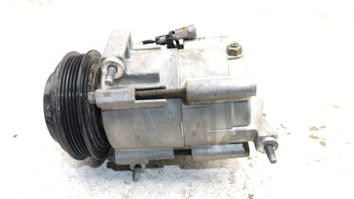 2010-2011 Gmc Terrain Ac Compressor Air Conditioner Pump Assembly Oem 2.4L