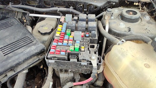 07-09 Suzuki Grand Vitara Xl-7 Engine Fuse Box Power Distribution Panel Oem 3.6L