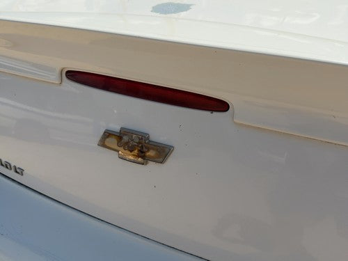2000-2007 Chevy Monte Carlo Third Brake Light Middle Lamp Oem