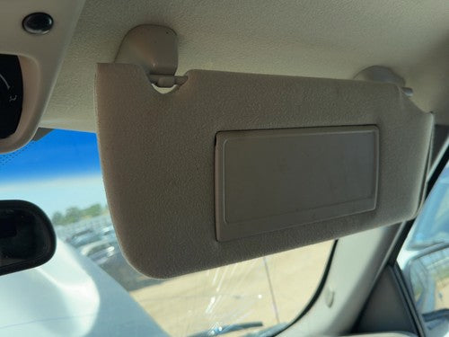 2004-2005 Chevy Suburban 1500 Passenger Right Sun Visor Oem Gray 92I 15269595