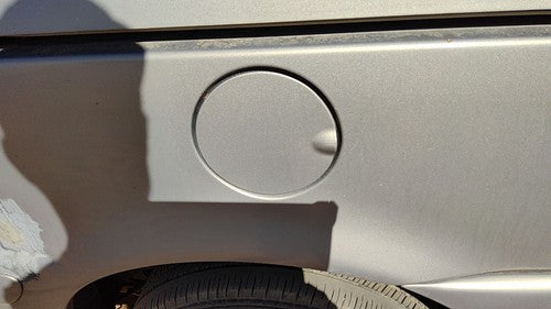 1997-2005 Chevy Venture Fuel Tank Door With Hinge Gas Lid Oem Filler Silver 17U