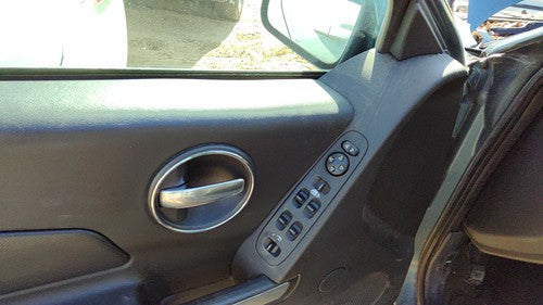06-08 Grand Prix Driver Left Front Inside Door Trim Panel Master Switch Ebony 19