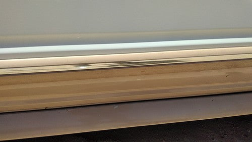 1993 Ford Explorer Passenger Right Front Moulding From Door Oem Trim Strip White