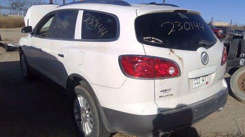 2008 Buick Enclave Driver Left Rear Moulding On Quarter Panel Oem 15839679