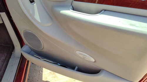 06-07 Town Country Passenger Right Front Door Trim Panel With Switches Khaki J1