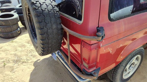 84-90 Ford Bronco 2 Ford Bronco 2 Spare Tire Carrier Mount Complete Assembly Oem