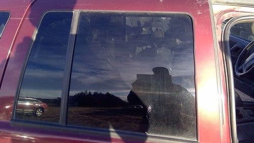 1999-2004 Grand Cherokee Passenger Right Rear Side Window Door Glass Oem Back