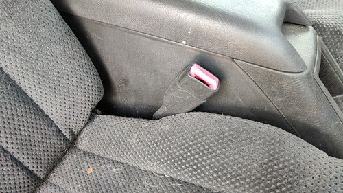 1995-1997 S10 Blazer Passenger Right Front Seat Belt Buckle Receiver Oem Gray