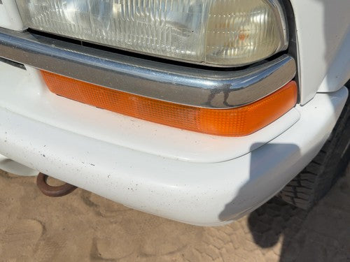98-05 S10 Blazer Driver Left Front Turn Signal Light Lamp Oem Fender Mounted