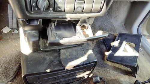 2000 Chevy Venture Ash Tray Assembly Oem Slide Out Dash Gray 10408067