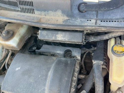 2001-2009 Toyota Prius Valve Cover Oem 1.5L 1120121060