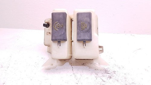 1998-2001 Ford Ranger Wash Reservoir Without Low Fluid Sensor Windshield Washer