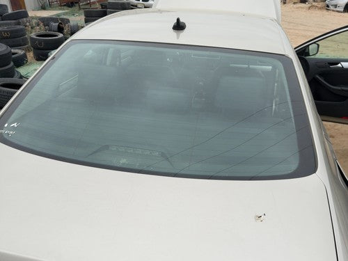 2011-2018 Vw Jetta Back Glass Rear Window Oem 5C6845051