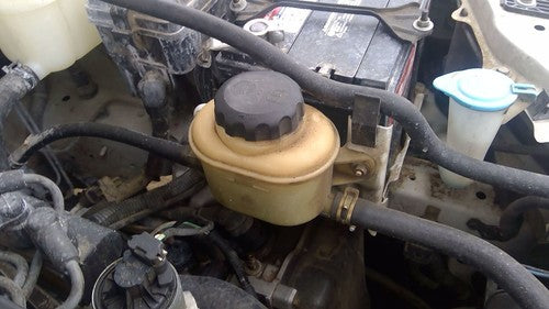2004-2008 Suzuki Forenza Power Steering Reservoir Fluid Tank Bottle 2.0L Dohc At