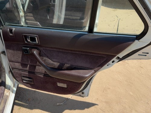 88-89 Accord Lx Passenger Right Rear Door Trim Panel With Switches Back Maroon