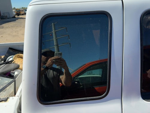 1993-1997 Ford Ranger Passenger Right Rear Quarter Glass Back Side Window Oem