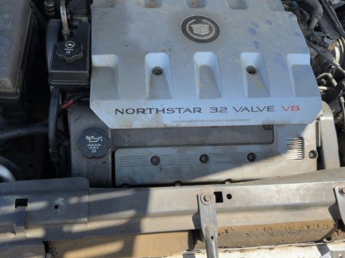 2000-2003 Cadillac Seville Front Valve Cover Oem 4.6L 12564806