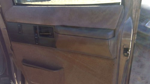 1992-1995 Chevy Astro Passenger Right Front Inside Door Trim Panel Only Oem Tan