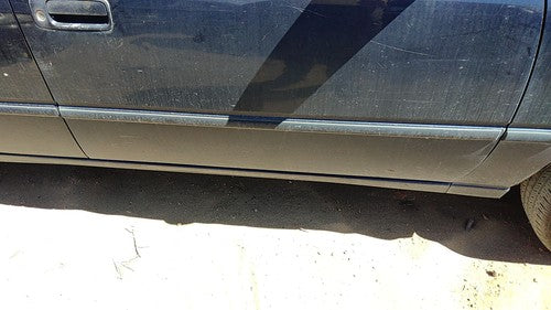99 Toyota Camry Passenger Right Front Moulding From Door Oem Trim Strip Blue 8L3