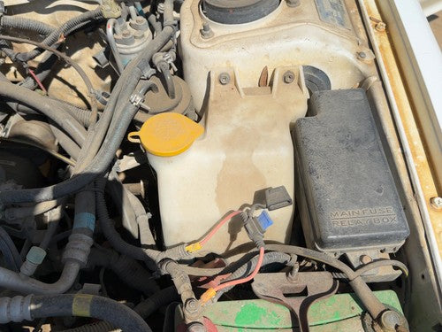 1994 Windshield Washer Fluid Reservoir With Pump Oem Wiper Tank
