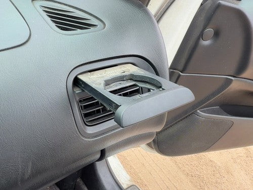 00-02 Infiniti I30 I35 Passenger Right Heater AC Vent with Slide-Out Cup Holder