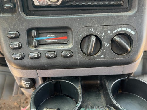 99-00 Town & Country Temperature Control Module In Dash Heater Ac Head Unit Oem