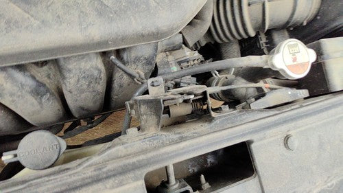 2014-2019 Kia Soul Hood Latch Assembly With Bracket Oem 64101B2000