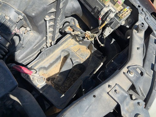 2001-2010 Ford Escape Complete Battery Box Mount Tray With Hold Down Oem 3.0L