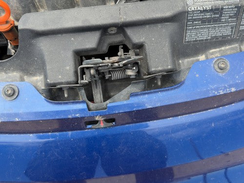 2006-2010 Vw Beetle Convertible Hood Latch Assembly With Bracket Oem 1Y0805588C