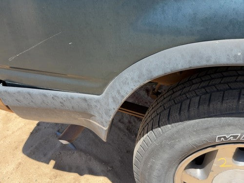 94 Explorer 2 Dr Passenger Right Rear Wheel Flare Moulding Oem Back Green Na