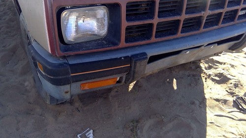 1986-1987 Isuzu Pup Pickup Front Bumper With Brackets Oem Chrome Bent Up