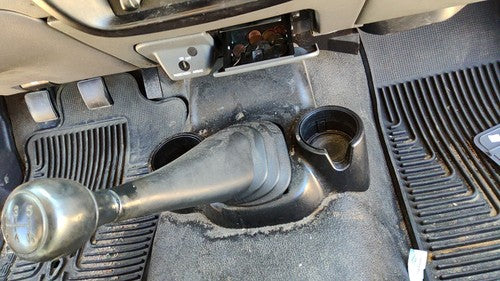2004-2005 Ford Ranger Floor Console Assembly Oem Cup Holder Manual Trans