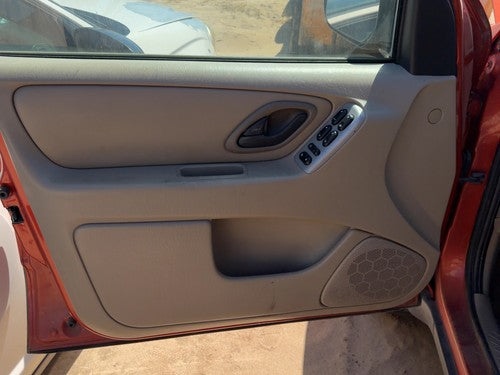05-06 Escape Driver Left Front Door Trim Panel With Master Switch Pebble Tan Ah