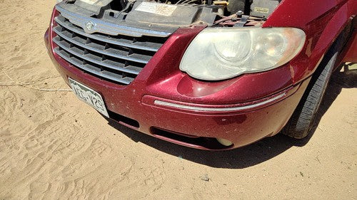 2005-2007 Chrysler Town Country Front Bumper Cover Assembly Oem Red Prh