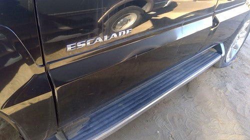 2003 Cadillac Escalade Driver Left Front Moulding From Door Trim Strip Black 41U