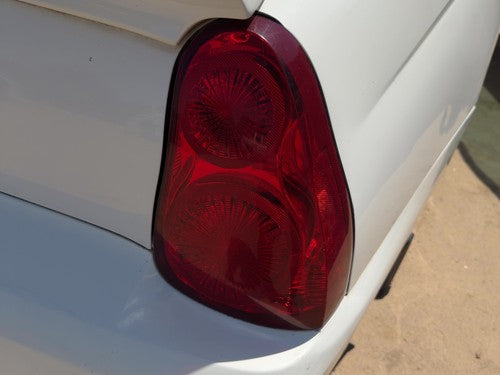 06-07 Monte Carlo Passenger Right Outer Tail Light Brake Lamp Rear From 9/20/05