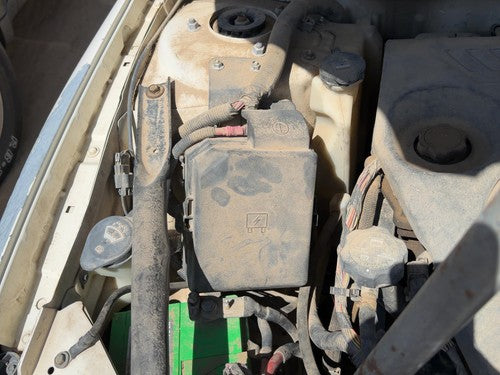 2006-2007 Chevy Monte Carlo Engine Fuse Box Power Distribution Panel Oem 3.9L