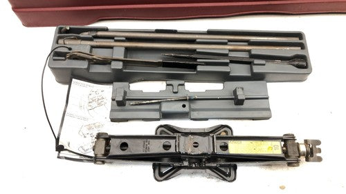 1990 Chevy Silverado 1500 Jack Tool Kit Set Assembly With Tray Spare Oem