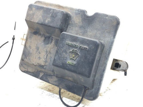 98-08 Ford F150 Windshield Washer Fluid Reservoir With Pump Wiper Tank Bottle