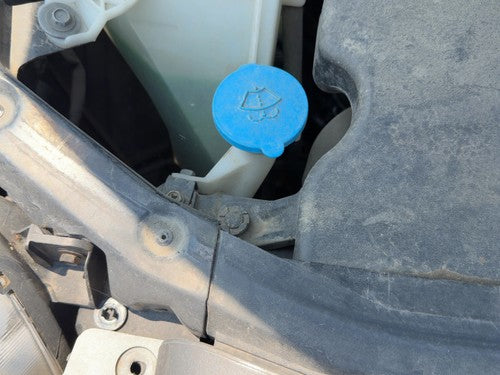 03-05 Infinity Fx45 Windshield Washer Fluid Reservoir With Pump Oem Wiper Tank