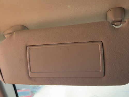 2004-2005 Chevy Suburban 1500 Driver Left Sun Visor Oem Gray 92I 15269592