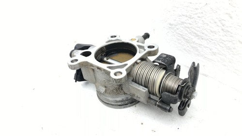 01-03 Hyundai Elantra Throttle Body Valve Assembly Complete With Sensors 2.0L