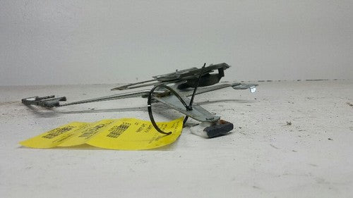 1998-2005 Mercedes Ml500 Passenger Front Window Regulator 1637201246